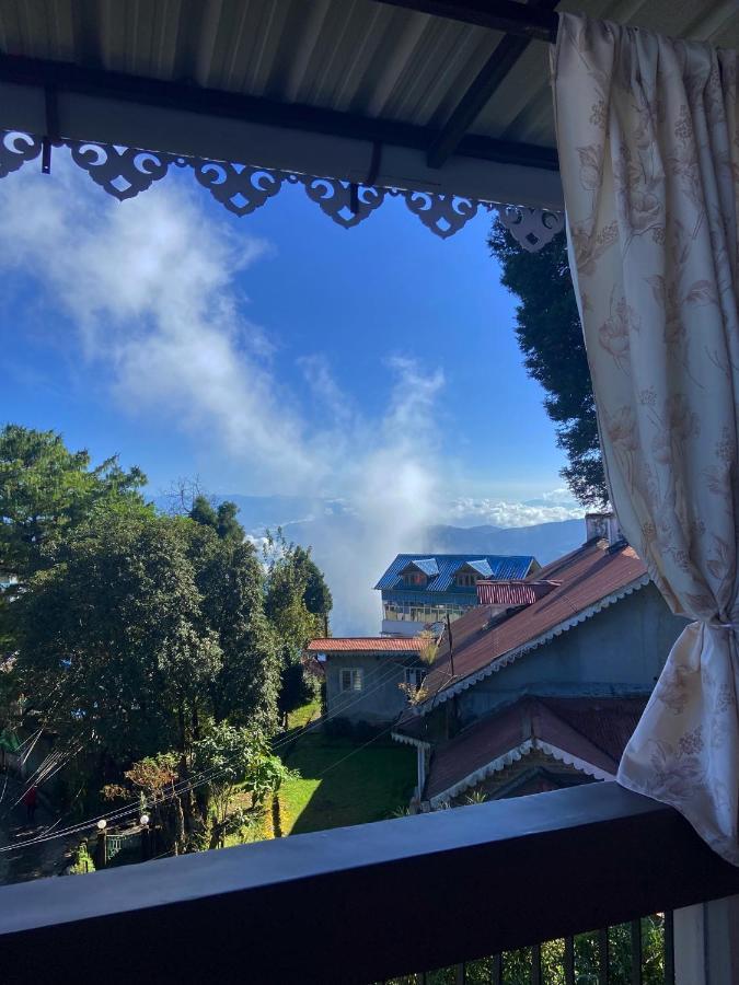 Indivar Homestay Darjeeling  Buitenkant foto