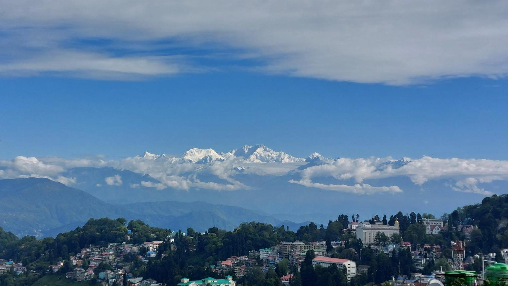 Indivar Homestay Darjeeling  Buitenkant foto