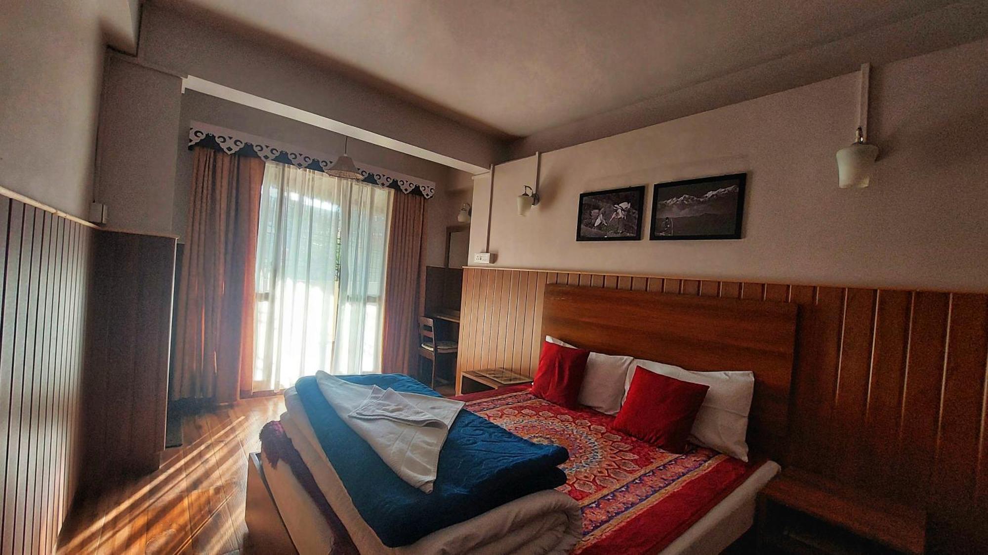 Indivar Homestay Darjeeling  Buitenkant foto