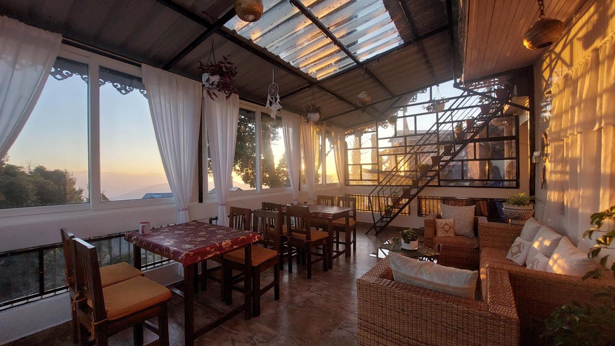 Indivar Homestay Darjeeling  Buitenkant foto