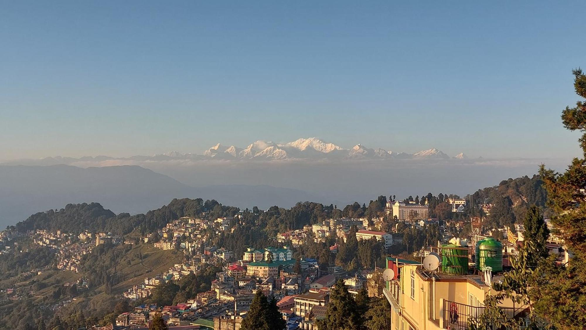 Indivar Homestay Darjeeling  Buitenkant foto